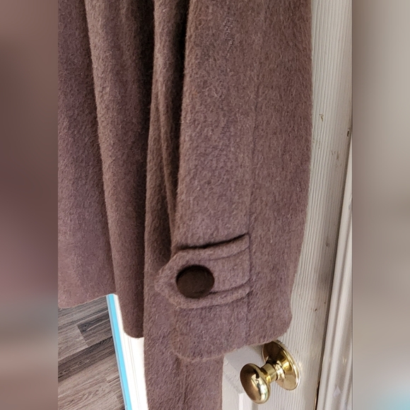 Vintage C&A Women's Pure Wool/Mohair Camel Brown Double Breasted Coat - Picture 10 of 10